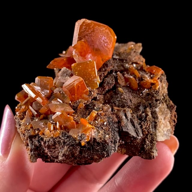 Wulfenite (classic material)