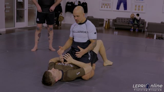 Mount Control to Kata Gatame