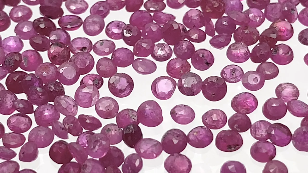 ルビー ルース ラウンドファセットカット2×2mm 20粒｜天然石ビーズの卸