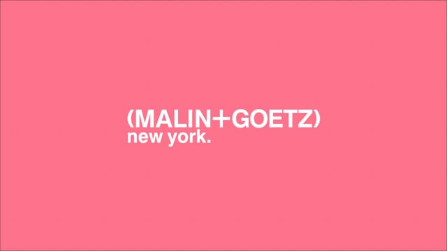 (Malin+Goetz) Strawberry Candle 255g