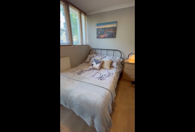 Video 1: Bedroom 4: £1050 - available now