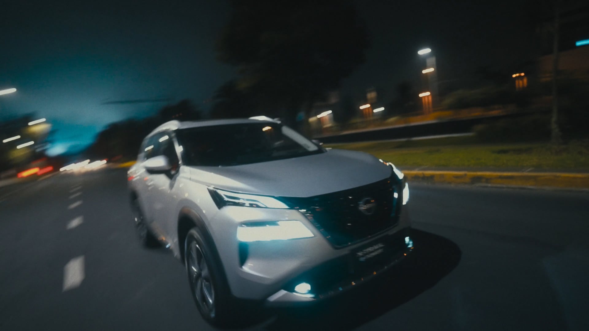 NISSAN - XTRAIL