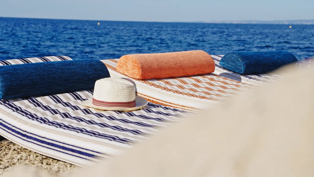 Pierre Frey Le Manach | Fabrics Zebre outdoor - CANNELLE (L4001001)