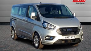 FORD TOURNEO CUSTOM 2023 (23)