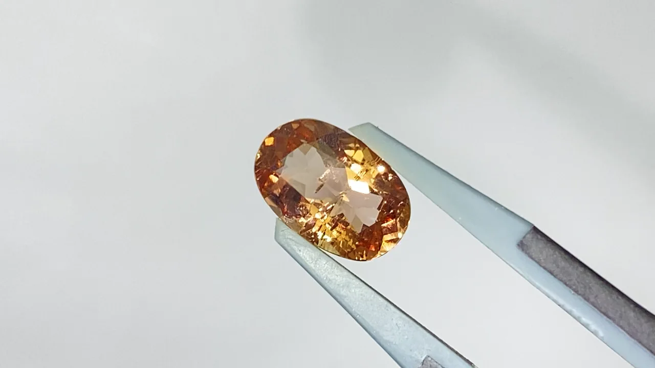 宝石質アキシナイト ルース ファセットカット 1粒 NO.15【1点もの