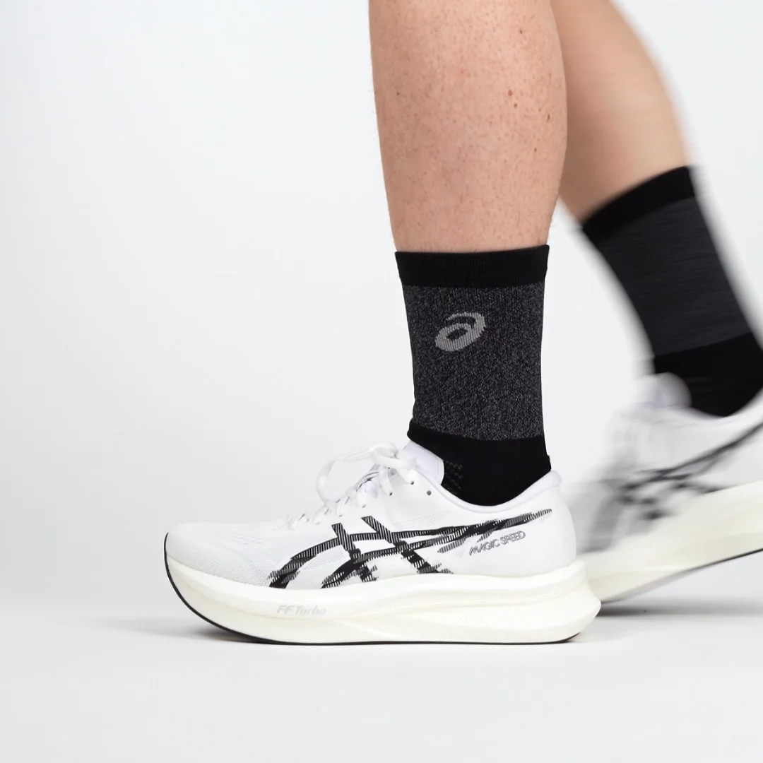ASICS MAGIC SPEED 4 ホワイト/ブラック MAGIC SPEED 4 | Men | White/Black | Men's Running Shoes