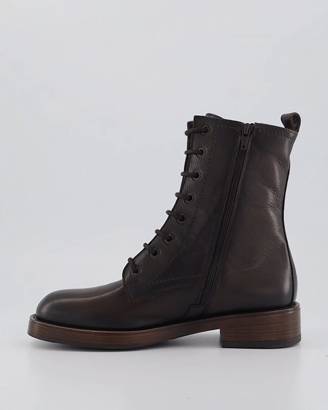 STEELY / Brown