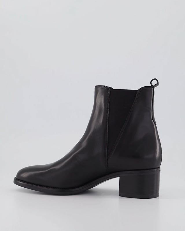SNARK / Black