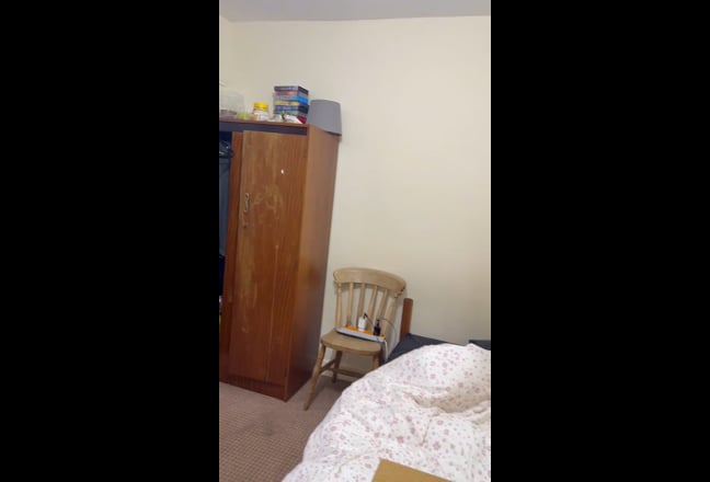 Large Double bed room to rent in Oxford Headington Main Photo