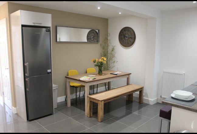 Video 1: Kitchen/Diner