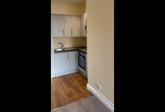 One Bedroom Flat 20 Minute to Musgrove Park  Main Photo