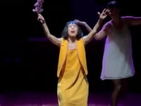 Beatriz Faria canta em Gabriela, o musical