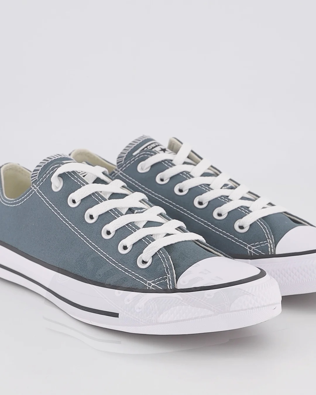 Shop Converse Chuck Taylor All Star Low in Blue