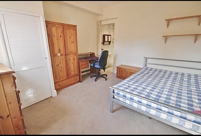 FINAL En-suite room in Central Leicester! Main Photo