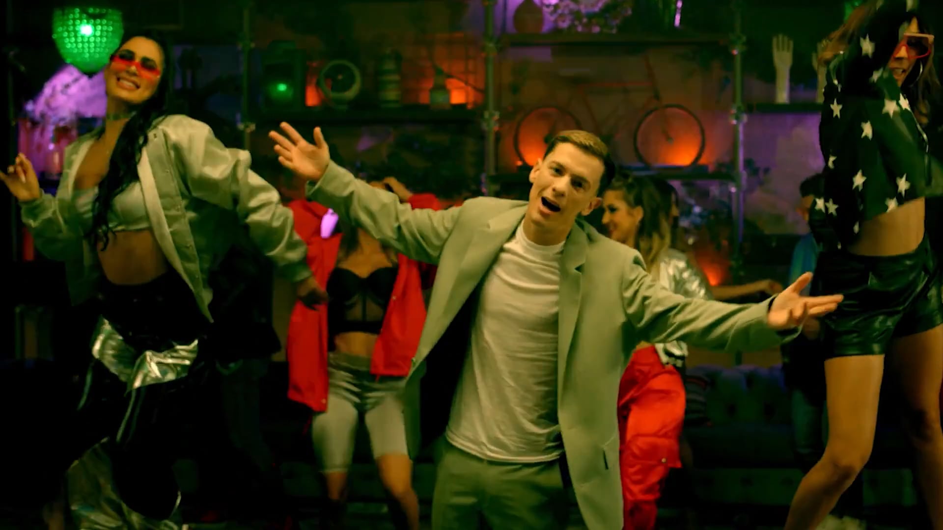 Guaynaa, Los Ángeles Azules "Futbol A La Gente"