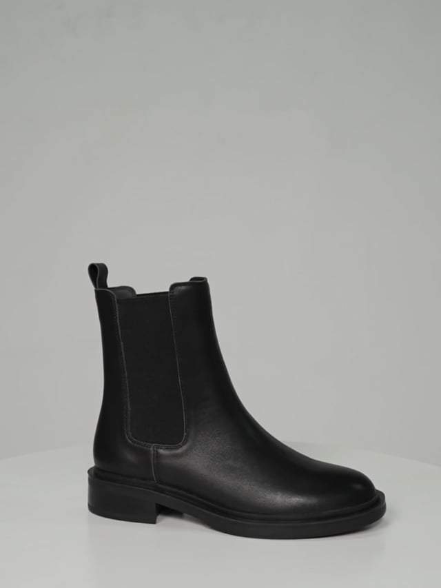 JIG / Black