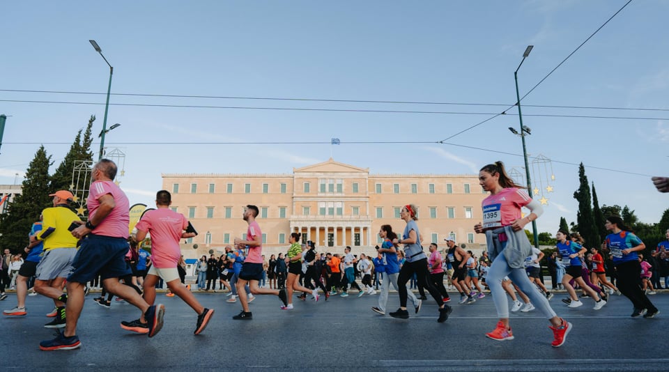 Running with the Stoiximan Wheels of Change Team