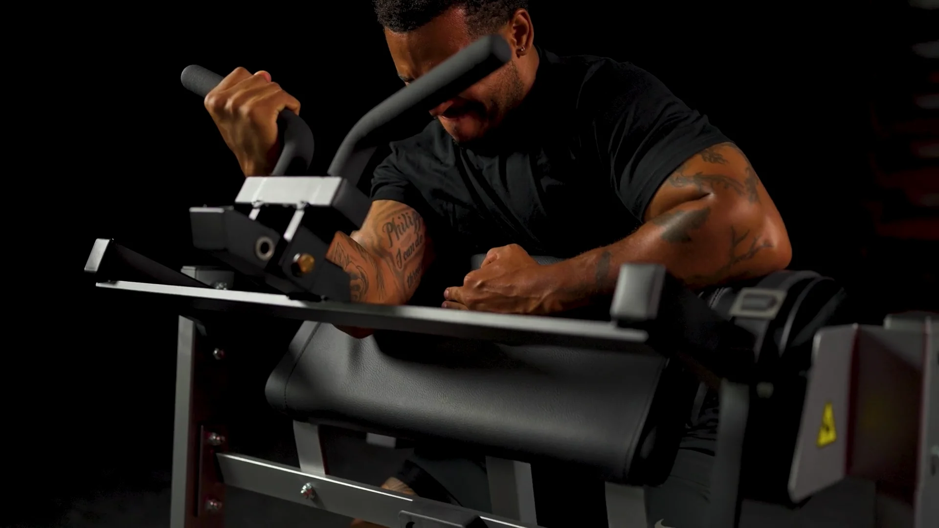 Plate Loaded Seated Biceps | Hammer Strength Plate Loaded Seated Biceps | Hammer Strength