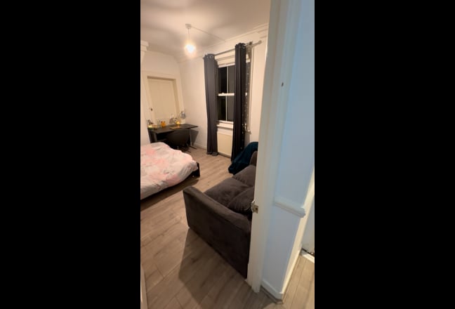 Room for Rent Bloomsbury - Asap Main Photo