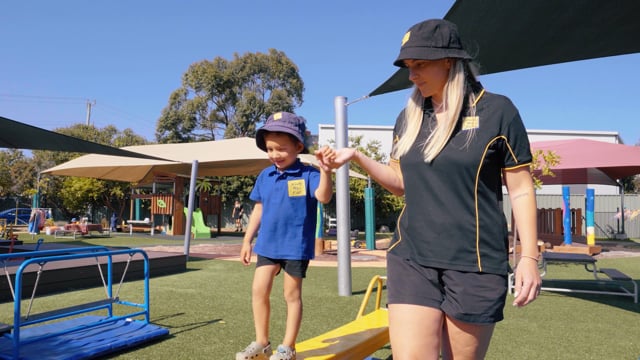 Kindy Patch Redhead video thumbnail 16