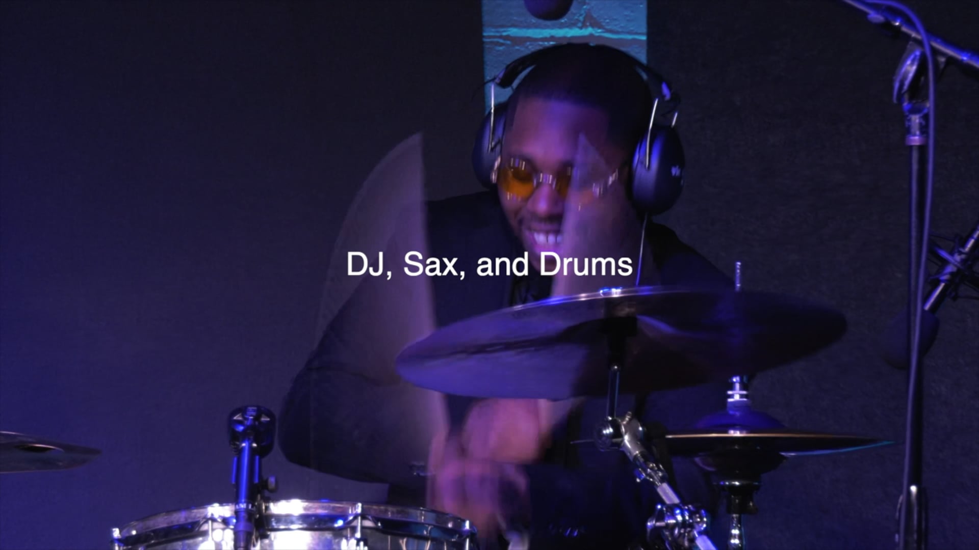 Adding Live Musicians To Your DJ Sounds Like This