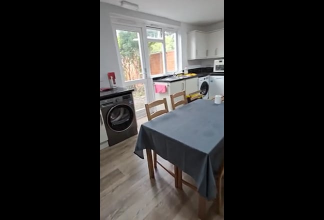 A Newly Furnished Shared House, All Bills Included Main Photo
