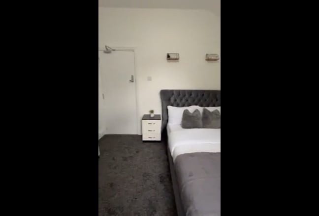 Fully furnished Double room  Main Photo