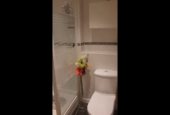 Ensuite double bedroom £1200 and single room £800 Main Photo