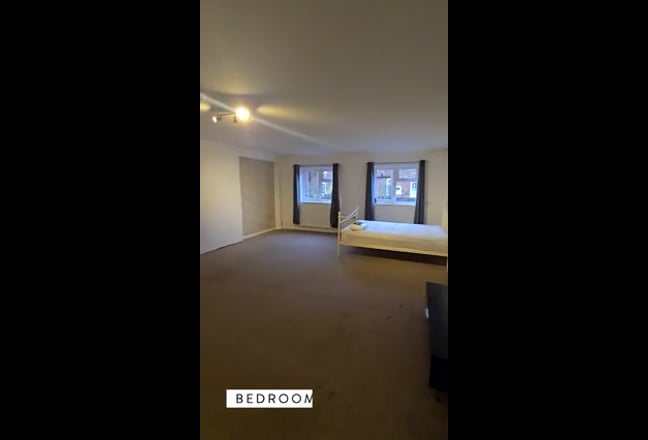 Video 1: Large double room