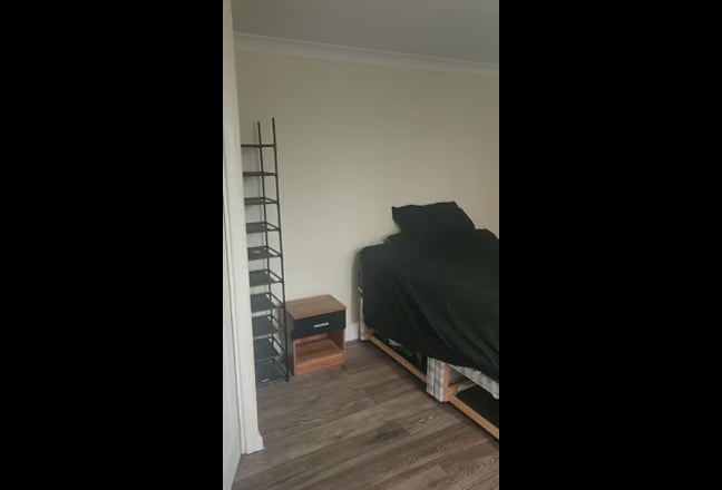 Large Double Room, All Bills Included, London N22 Main Photo