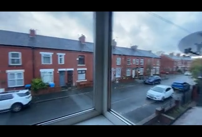 Large room in Failsworth - M35 9EJ Main Photo