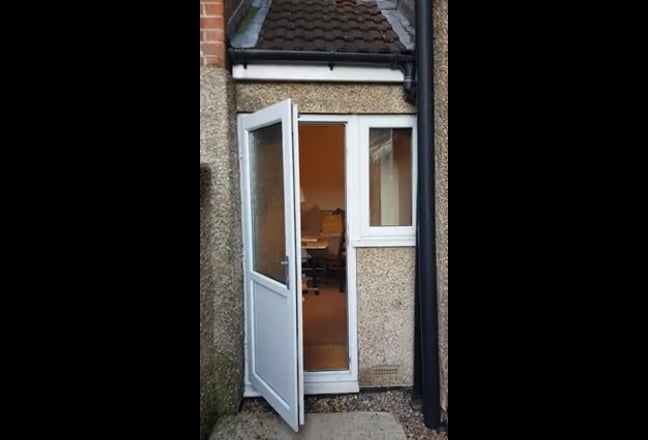 Fast BroadBand (54W) Popular lovely Home Main Photo