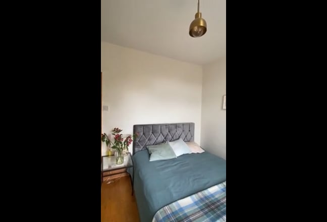 Video 1: Room with a garden view