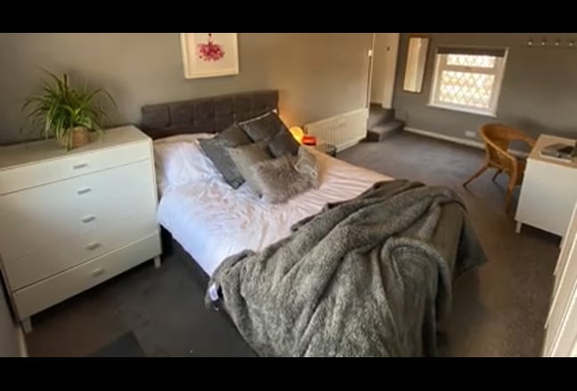 Clean,Friendly Professional Co-Living Property LS8 Main Photo