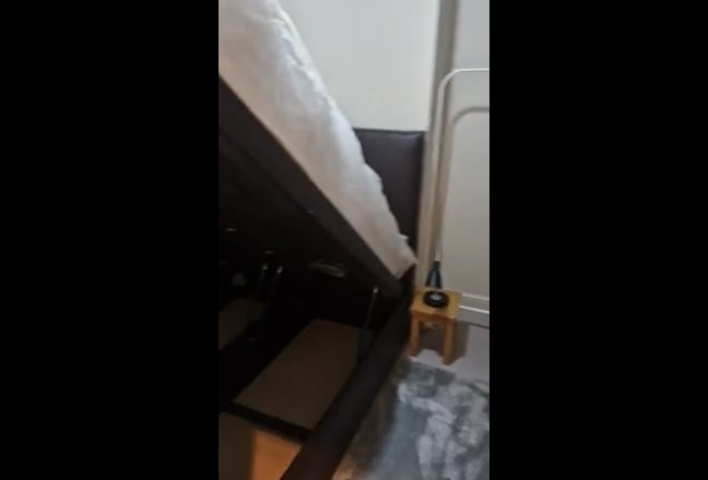 Small double room Main Photo