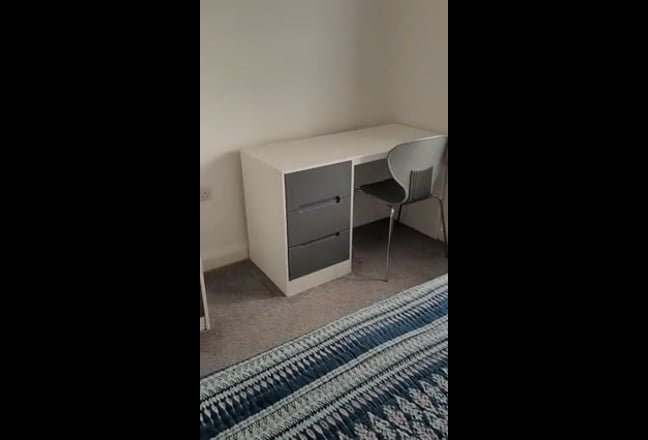 Video 1: Communal dining, living and kitchen area