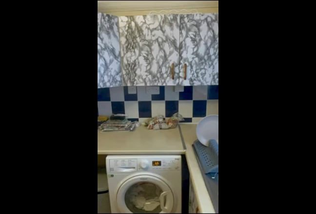1 Big Room For Rent Main Photo