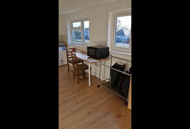 Ensuite double room in newly built bangalo  Main Photo