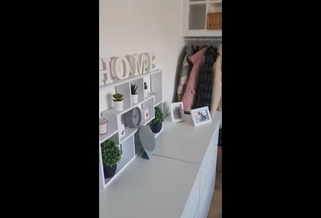 Double room with wardrobe and large window  Main Photo