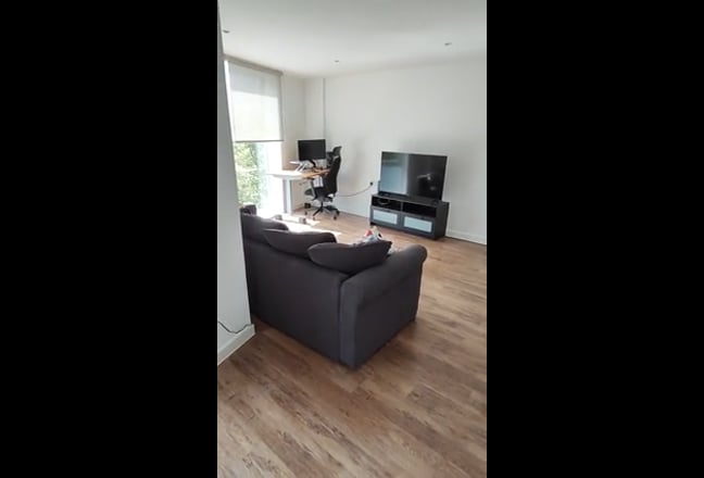 Video 1: bedroom photo 1