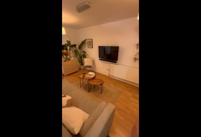 Video 1: Room 1