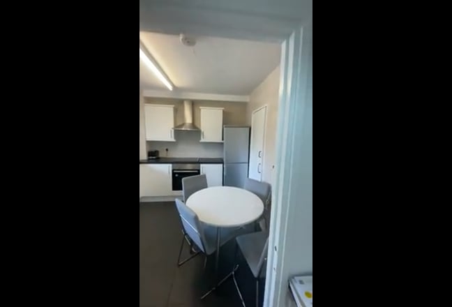 Excellent double room in Camden NW1 Main Photo