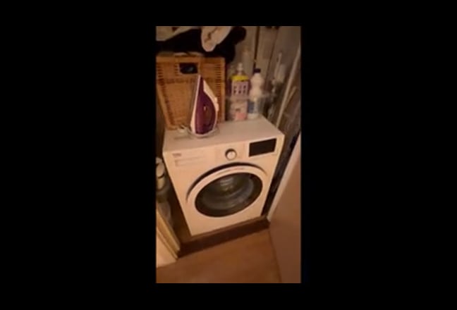 Bright double room, private bathroom, double bed Main Photo