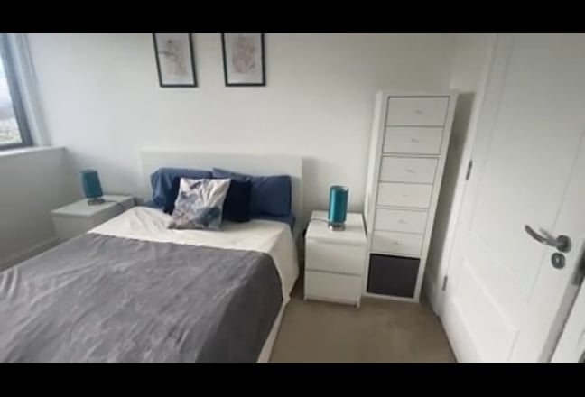 Modern Double (En Suite) for Professionals Main Photo