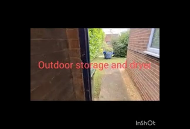Bright double room house with lots of storage. Main Photo