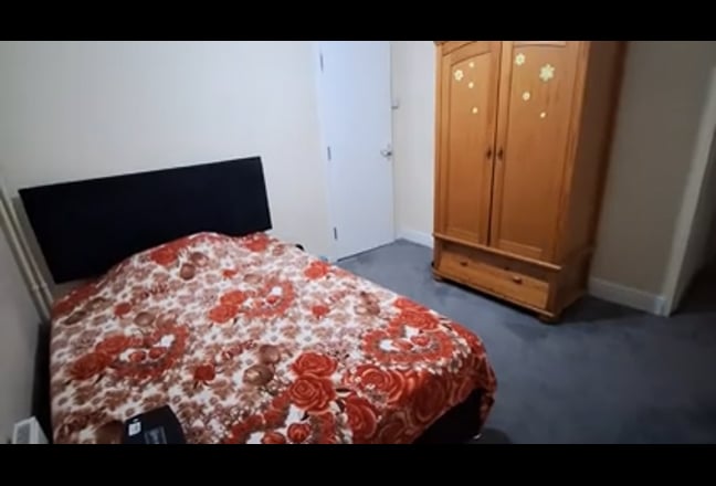  Large room available  Main Photo