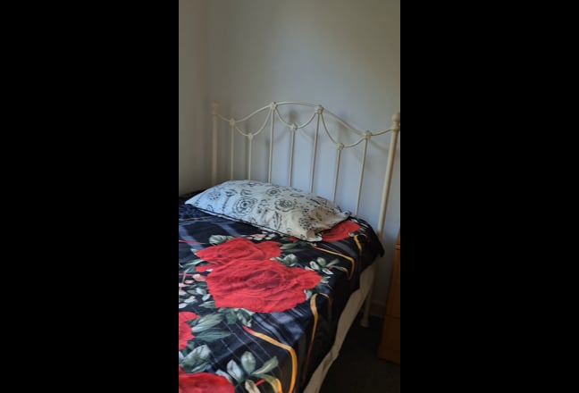 Single and double room available  Main Photo