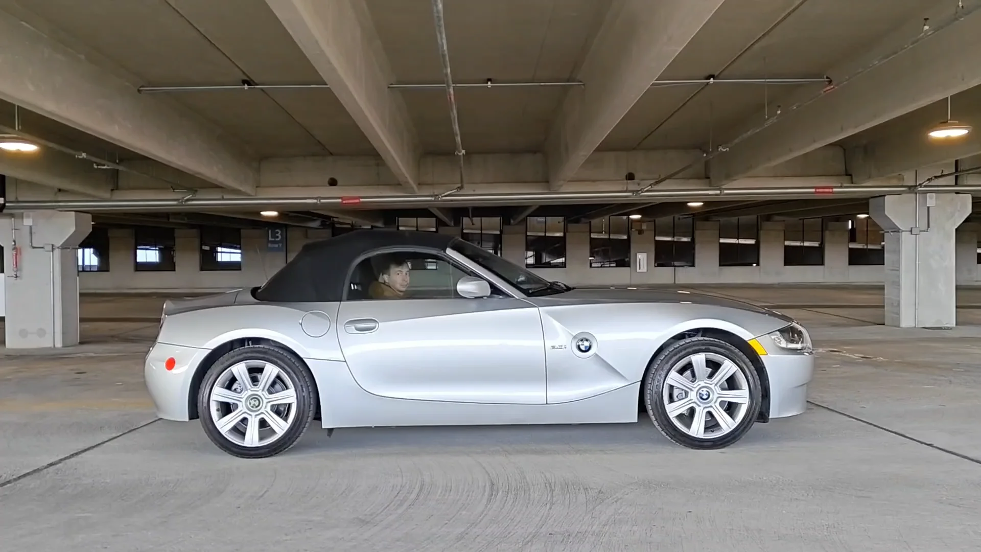 2006 BMW Z4 3.0i Roadster VIN: 4USBU33516LW59504 for Sale
