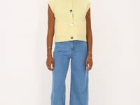 gele vest top met gouden knopen_1
