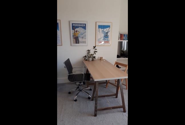 1 bed flat in 7 Dials available for whole of June Main Photo